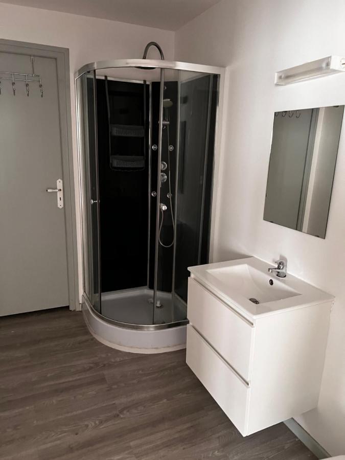 F2 Gatinais Apartment Pithiviers Exterior photo